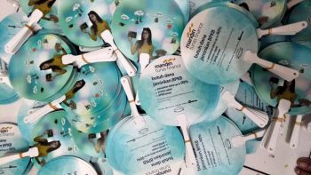 kipas plastik promosi mandiri tunas finance
